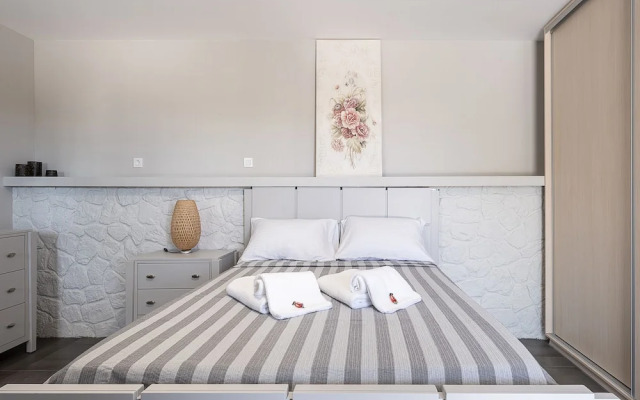 Alkistis Sweet Homes