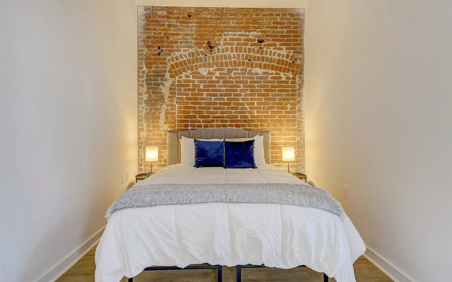 FRONTDESK Carriage Wheel Lofts Apts Philadelphia