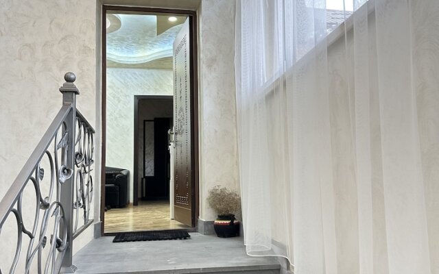 3 room apartment on Baghramyan