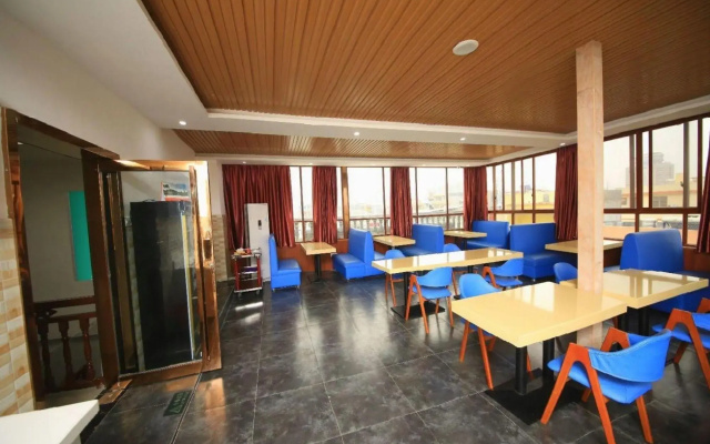 L Impression Hotel (Guigang High Speed Railway Station Wanda Plaza)