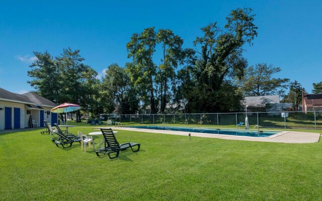 Rodeway Inn