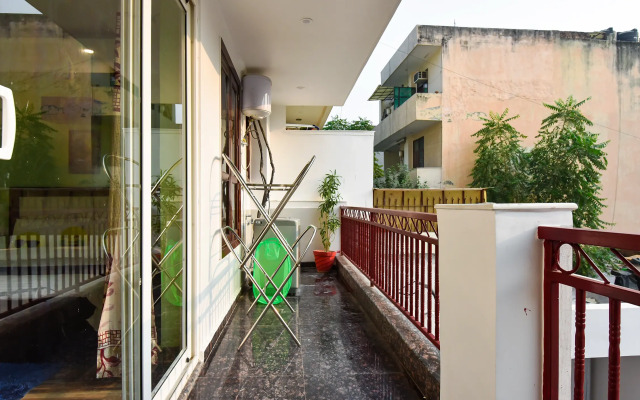 2BHK Serviced Apartment near Medicity @BedChambers