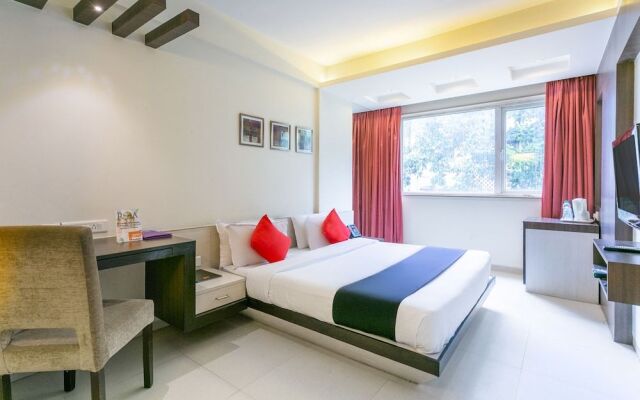 Capital O 45587 The Roa Hotel