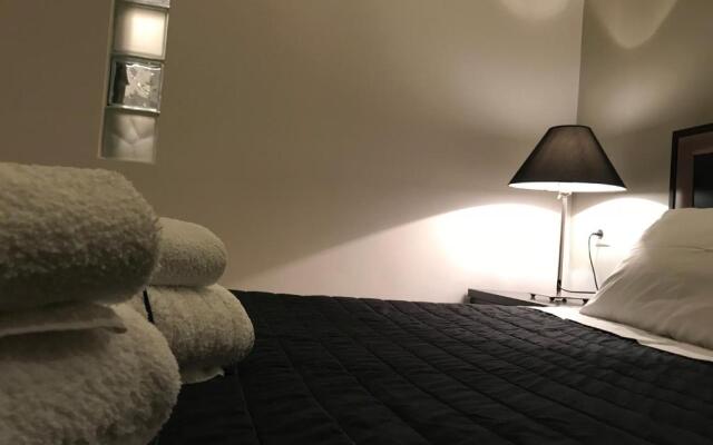 Luxurious mini suite in Athens center