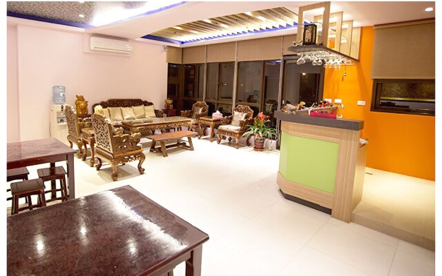 G9 Bed and Breakfast