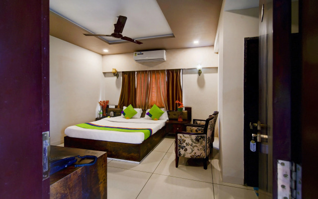 Signature Planet By OYO Rooms