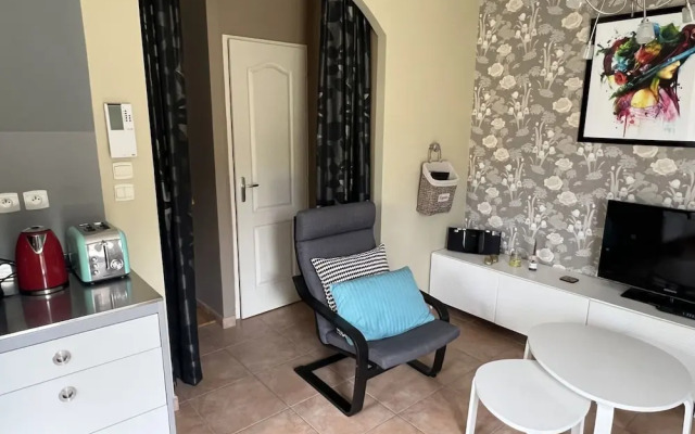 Chic Apartment in Segonzac With Swimming Pool