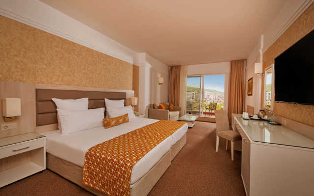 Dreams Sunny Beach Resort & Spa Premium All Inclusive
