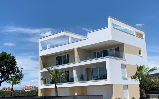 Luxury Apartments La Perla