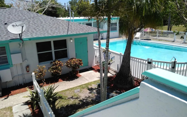 Swashbuckler Motel