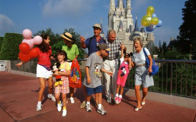 Villa 1428 Rolling Fairway Champions Gate