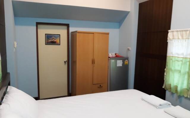 Tawan Shine parkview Resort