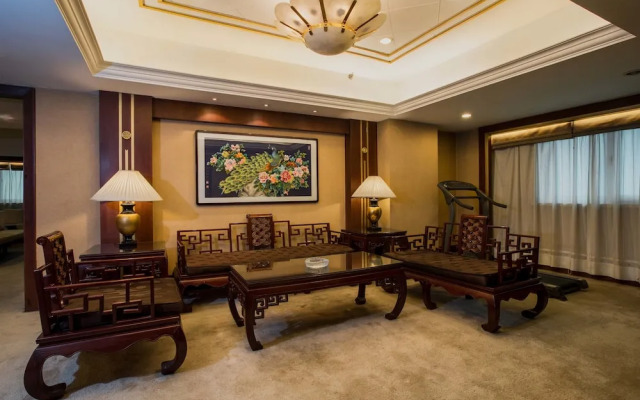 Excemon Xinjiang Yilite Hotel