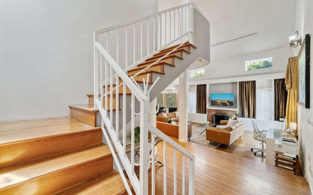 NEW - 1 Location-family-5br-yard-gym-parking