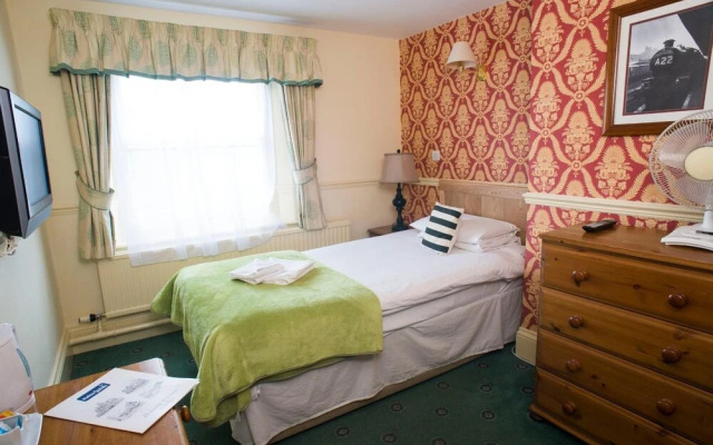 Station Hotel