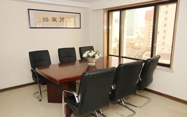 Qingdao Yahaige Hotel