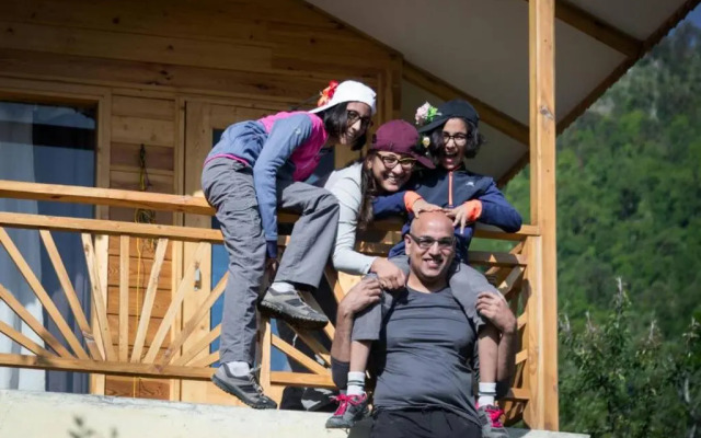 The Goat Village Dayara Bugyal - Hostel