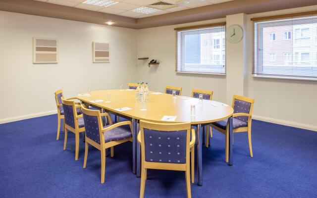 Holiday Inn Express Portsmouth - Gunwharf Quays by IHG