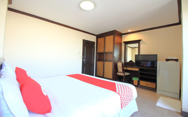 OYO 471 Sunshine Apartment