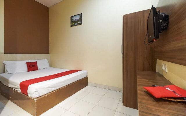 RedDoorz @ Jalan Hertasning