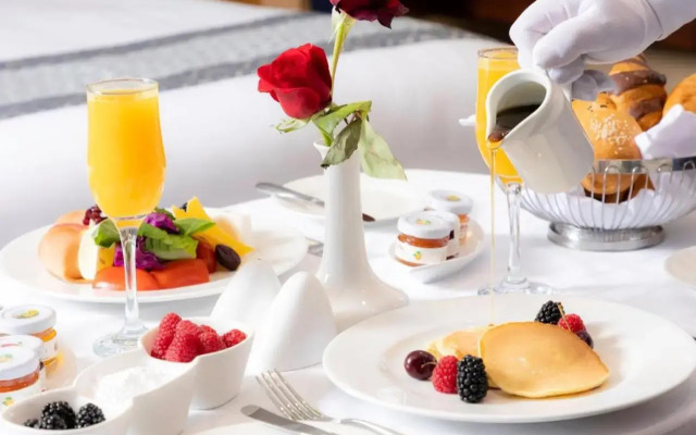 Nozol Royal Inn Hotel