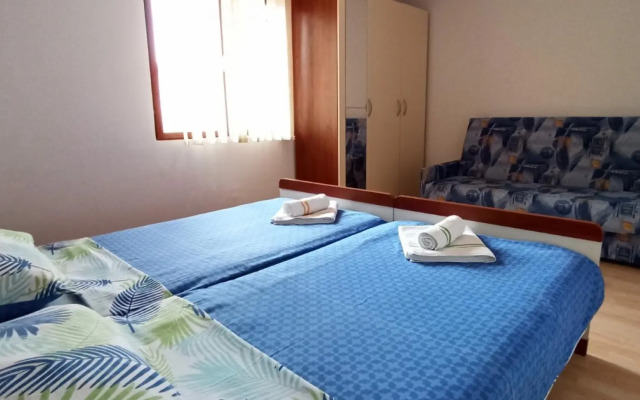 Davor - With Parking - A6