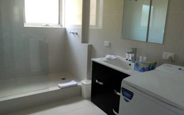 Apartments On Lygon
