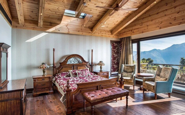 A Majestic Luxurious Rajasi Villa Overlooking The Ganges by Wanderlust