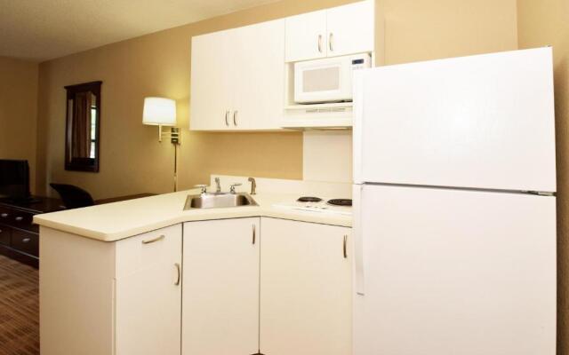 Extended Stay America - Washington, D.C. - Fairfax - Fair Oaks Mall
