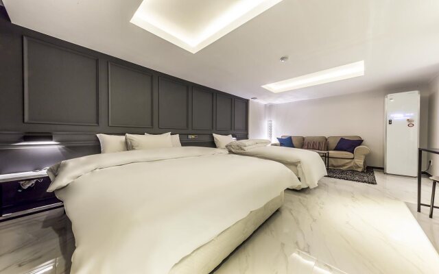 Stay Hotel