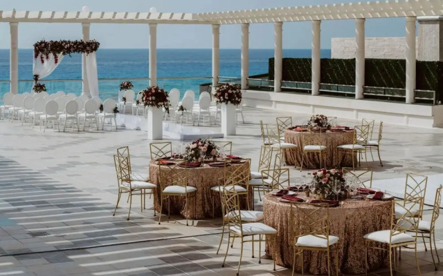 1BDSandos Cancun Beachfront&LuxuryResort