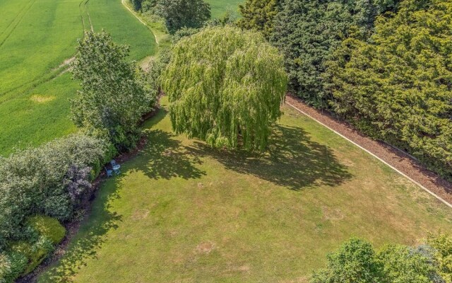 The School House - Luxury Home With Large Garden