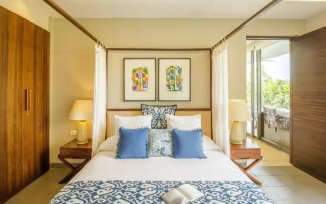Elara by Hireavilla - 4BR w Infinity Pool Parra