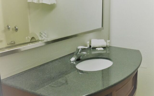 Quality Inn Houghton Lake
