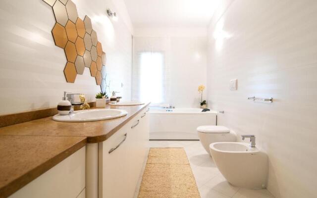 Meadow luxury villa