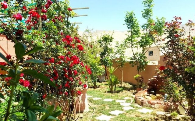 Bedouin Garden House
