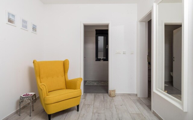 Stunning Home in Omisalj With Wifi and 2 Bedrooms