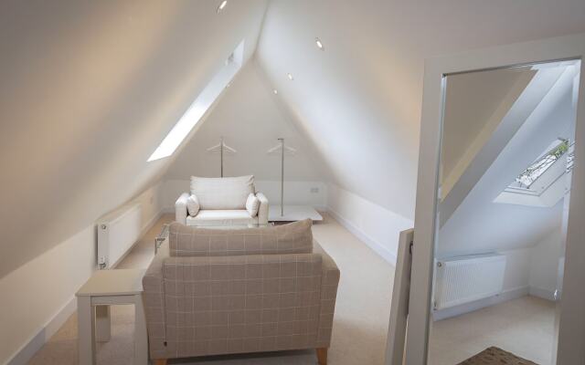 Oversteps House