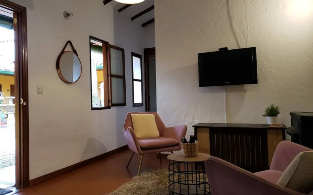 Spectacular Apartment at Historical Center