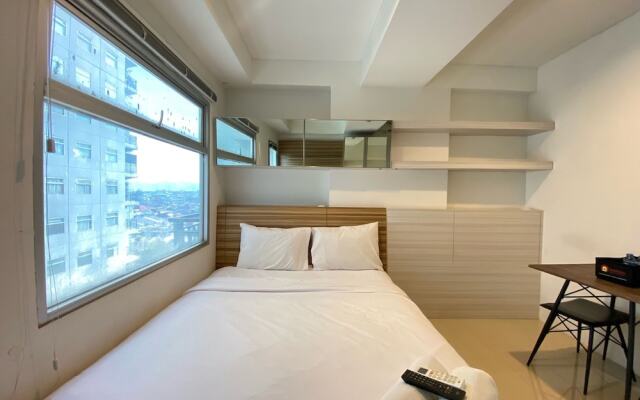 Artsy Private Studio Room At Grand Asia Afrika Bandung Apartment