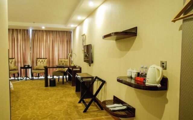 Xuhua Holiday Hotel