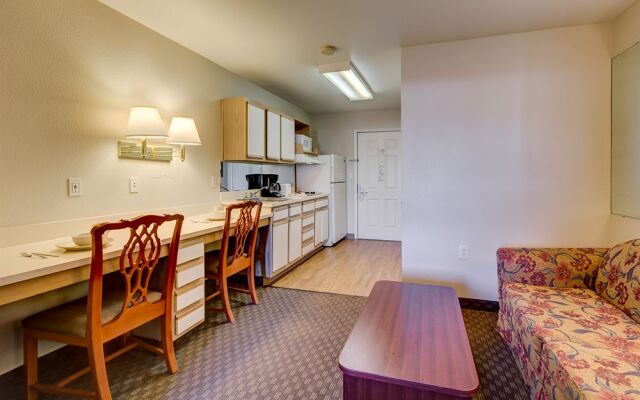 InTown Suites Extended Stay Select Denver Aurora South