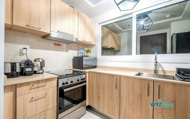 Charming 1 BR in AG Tower - Canal Views