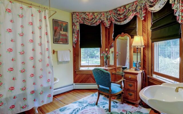 Fairlawn Inn