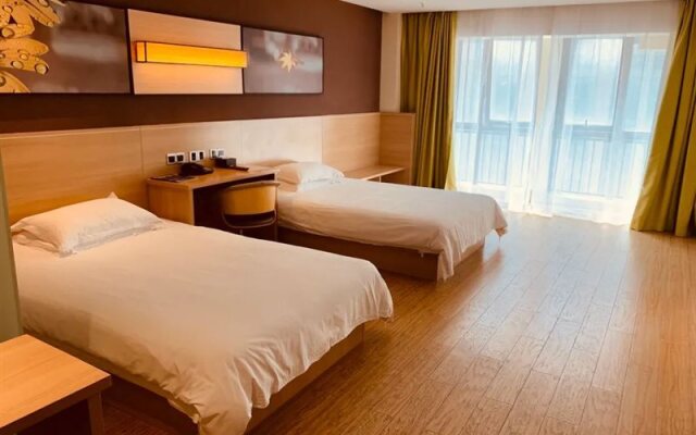 IU Hotel Chongqing Longtou Temple North Railway Station