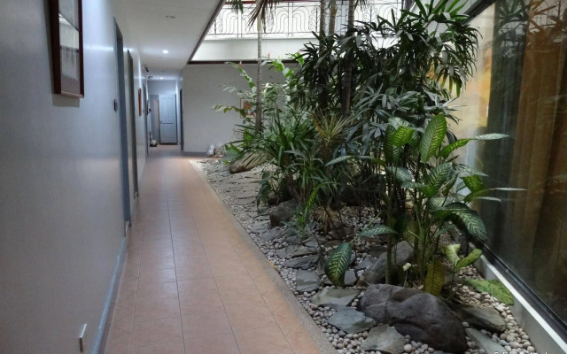 Casa Leticia Business Inn