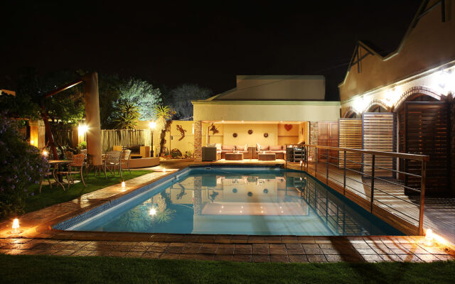 Oleander Guest House