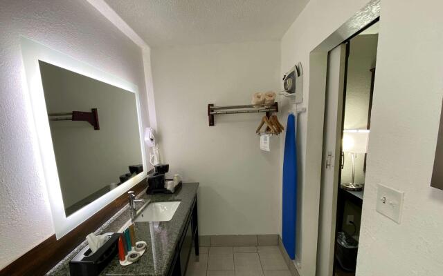 Lx Hotel, BW Signature Collection By Best Western