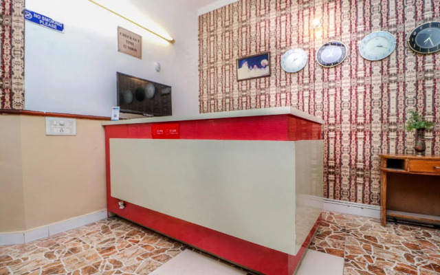 Preet Lodge Mohali by OYO Rooms