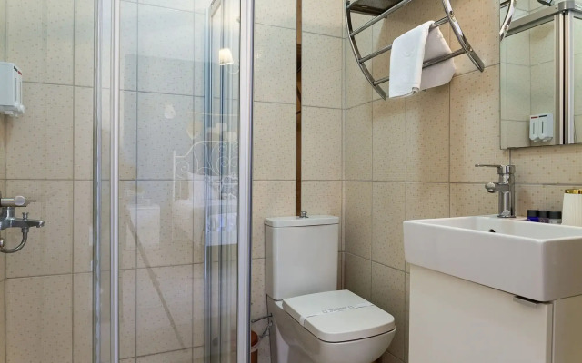 Cunda Eren Otel